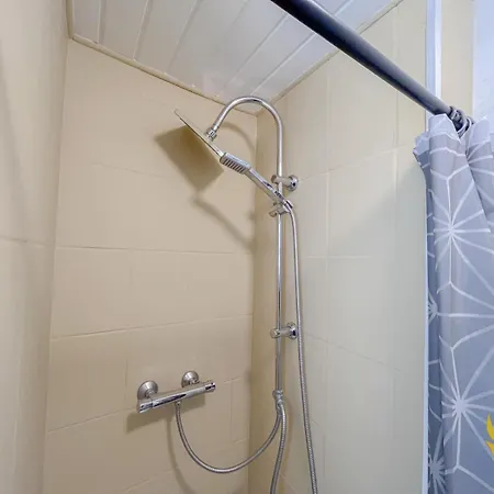 Le Spacieux, Gare Et Centre, Fibre Et Bureau, Ideal Pro Apartment